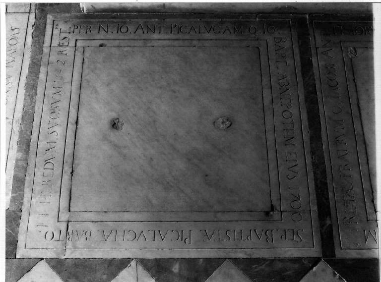 lapide tombale - bottega genovese (sec. XVIII)