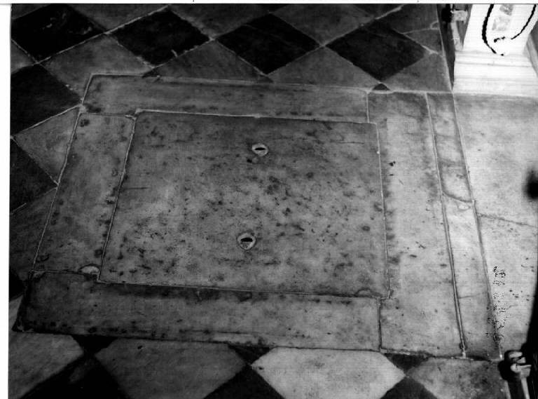 lapide tombale - bottega genovese (sec. XVII)