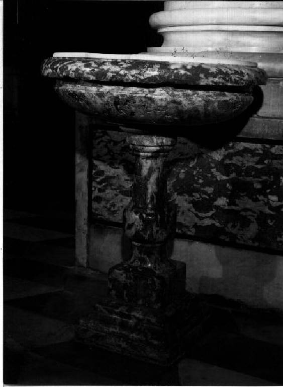 acquasantiera - a fusto - bottega genovese (secc. XIX/ XX)