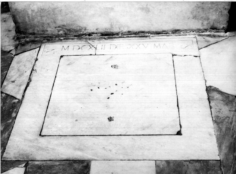 lapide tombale - bottega genovese (sec. XVII)