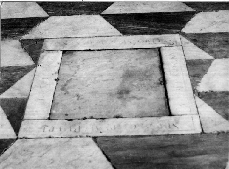 lapide tombale - bottega genovese (sec. XVII)