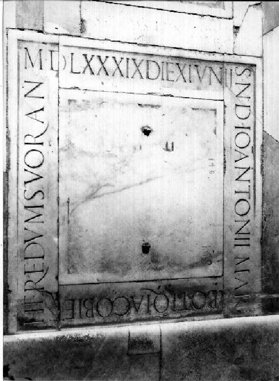 iscrizione (lapide tombale) - bottega genovese (ultimo quarto sec. XVI)