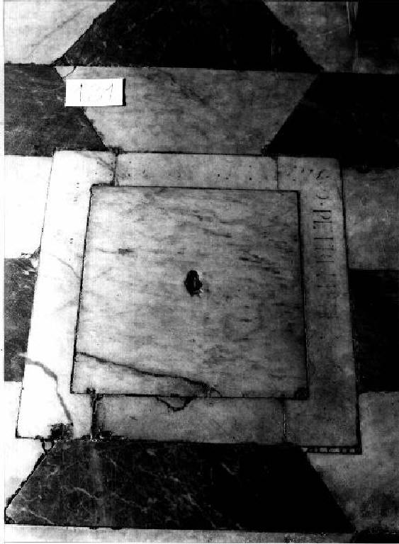 lapide tombale - bottega genovese (primo quarto sec. XVI)