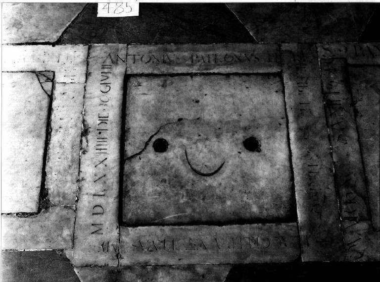 lapide tombale - bottega genovese (ultimo quarto sec. XVI)