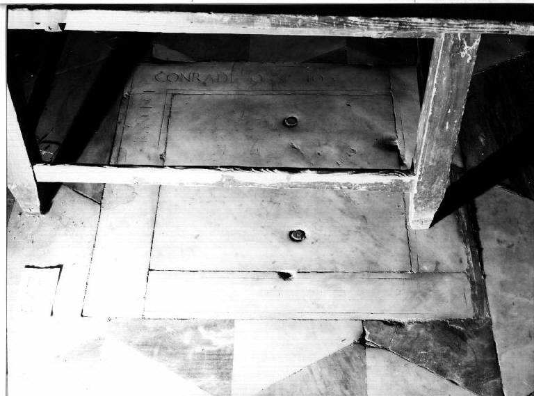 lapide tombale - bottega genovese (metà sec. XVII)