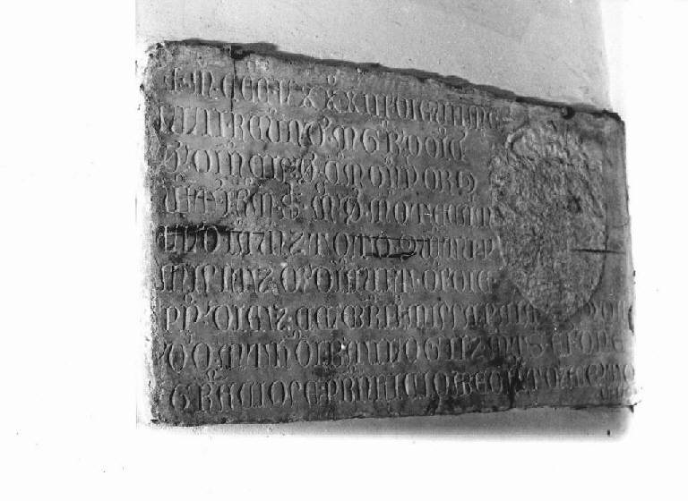 lapide, opera isolata - bottega ligure (ultimo quarto sec. XIV)