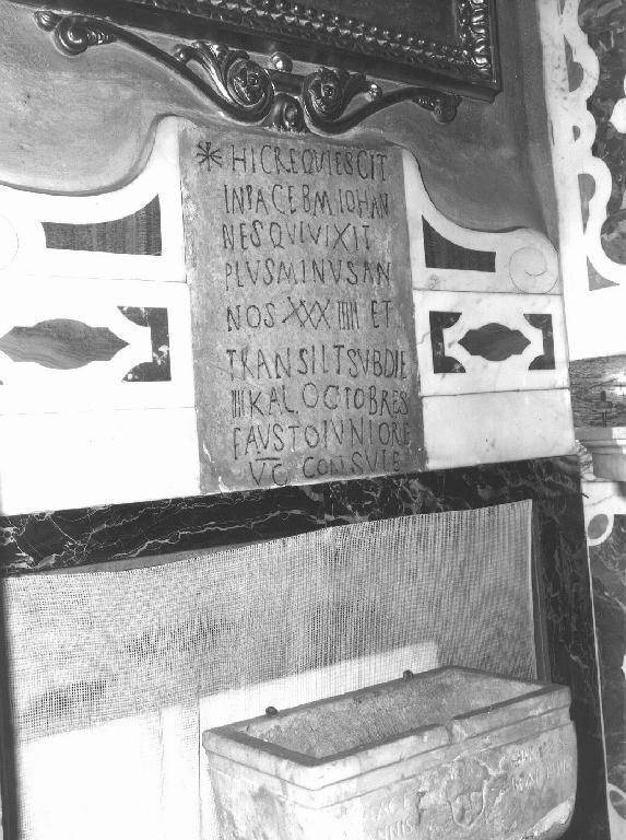 lapide - ambito ligure (sec. V)