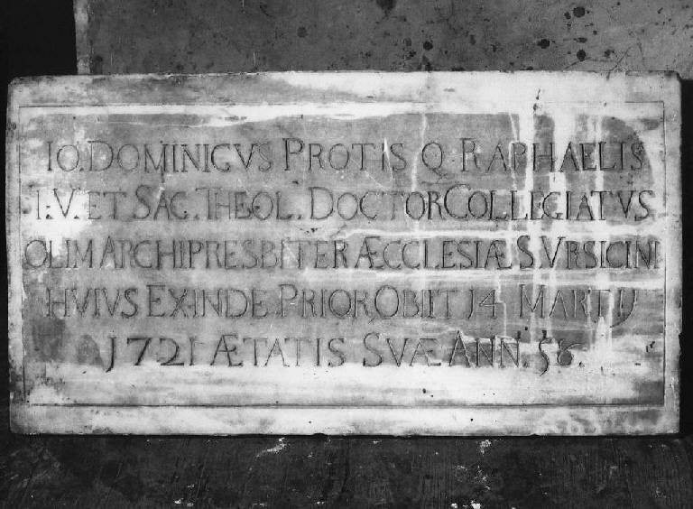 lapide tombale - PRODUZIONE LIGURE (primo quarto sec. XVIII)