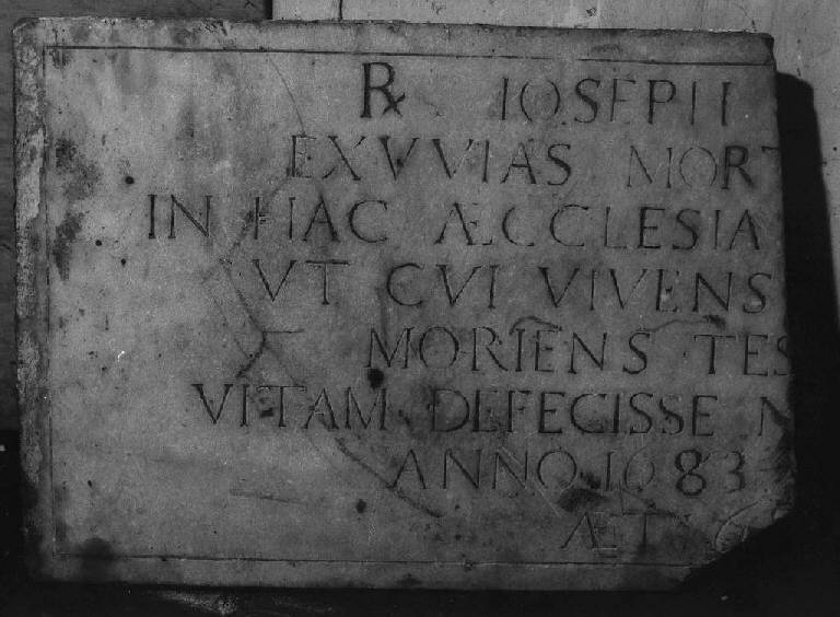 lapide tombale - PRODUZIONE LIGURE (sec. XVII)