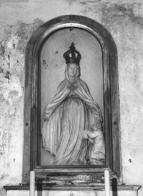 Madonna della Misericordia (gruppo scultoreo) di Stella Carlo Giuseppe (ultimo quarto sec. XVII)