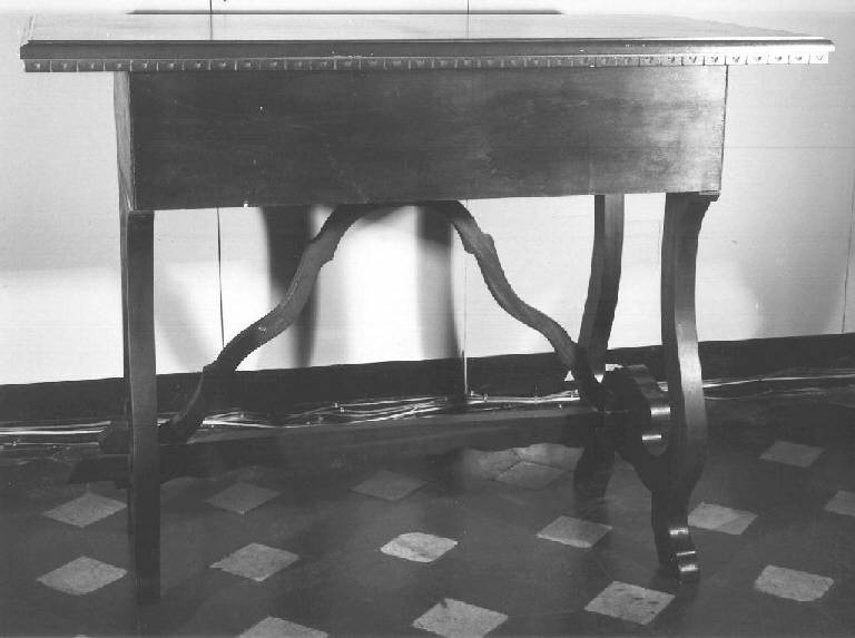 tavolo - bottega ligure (prima metà sec. XX)