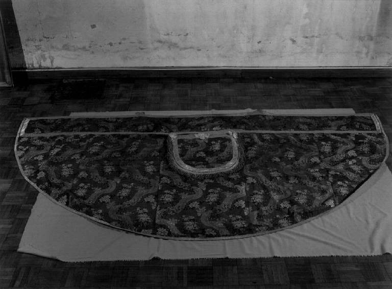 piviale - manifattura ligure (secc. XVIII/ XIX)