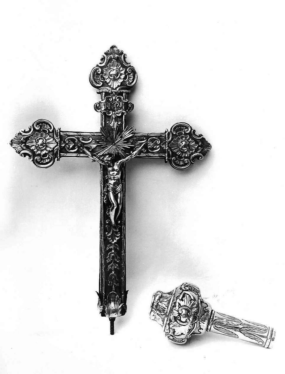 crocifissione di Cristo (croce processionale, opera isolata) - bottega genovese (sec. XVIII)