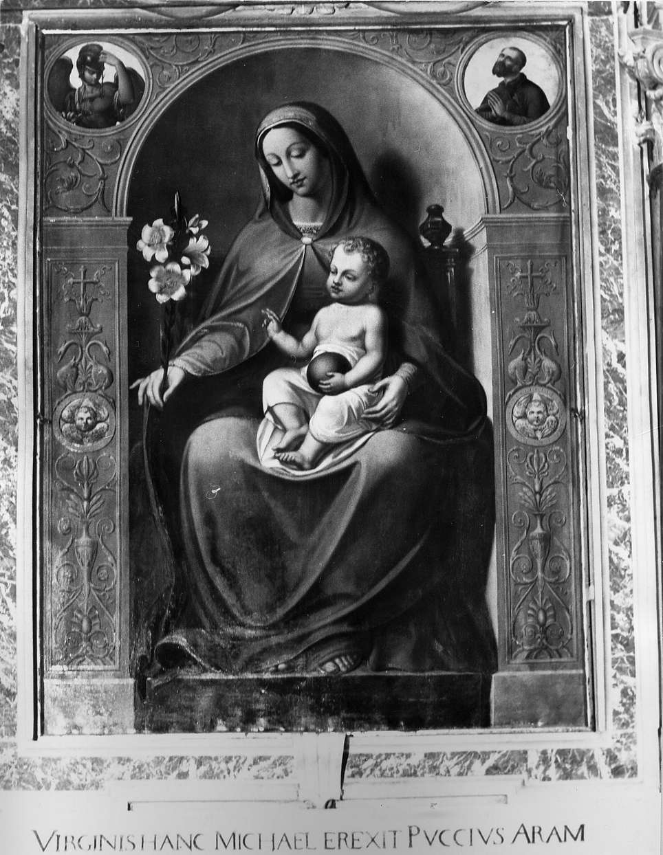 Madonna con Bambino (dipinto, opera isolata) di Pucci Camillo (sec. XIX)