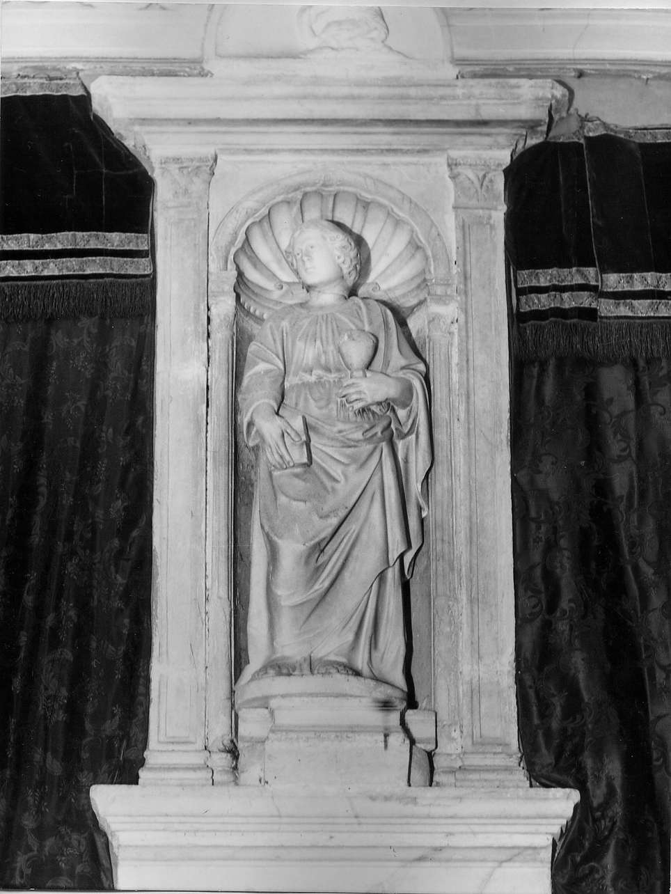 San Giovanni Evangelista (statua, opera isolata) - bottega italiana (sec. XVI)