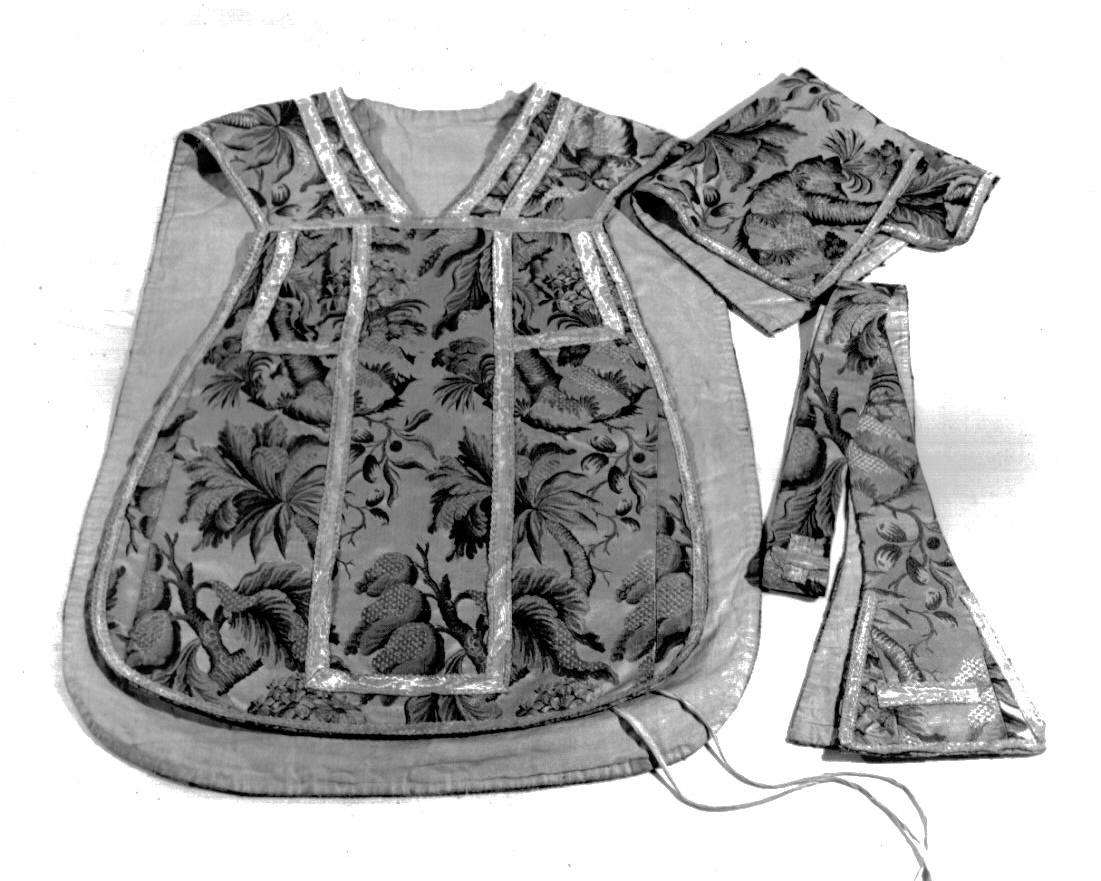 paramento liturgico, insieme - manifattura genovese (prima metà sec. XVIII)