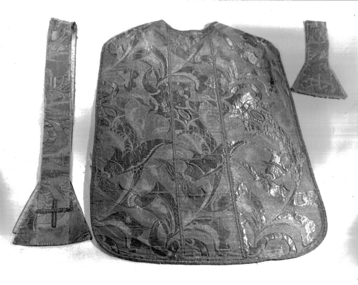 paramento liturgico, insieme - manifattura francese, manifattura italiana (inizio sec. XVIII)