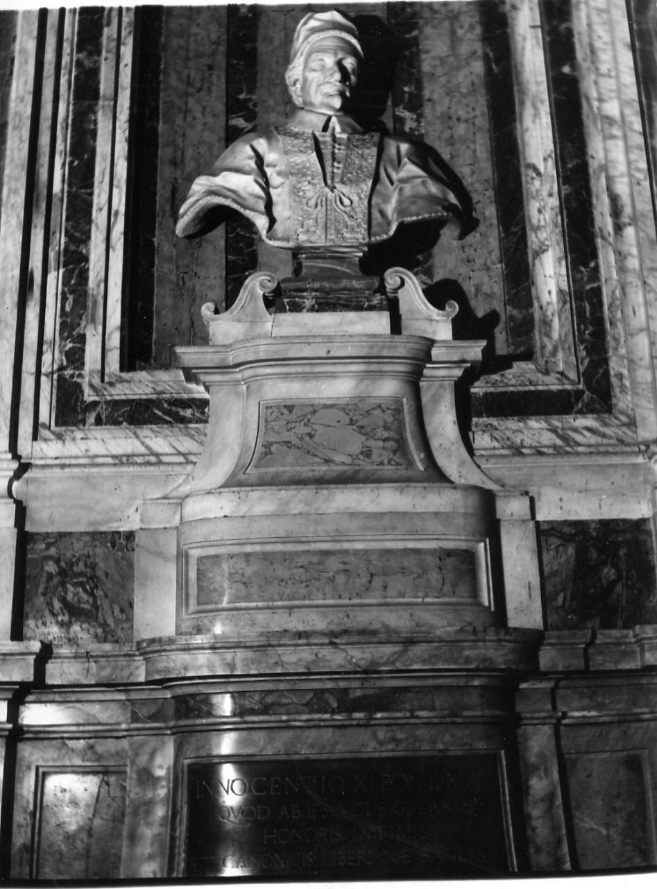 papa Innocenzo IX (busto, opera isolata) di Baratta Pietro (attribuito) (seconda metà sec. XVII)