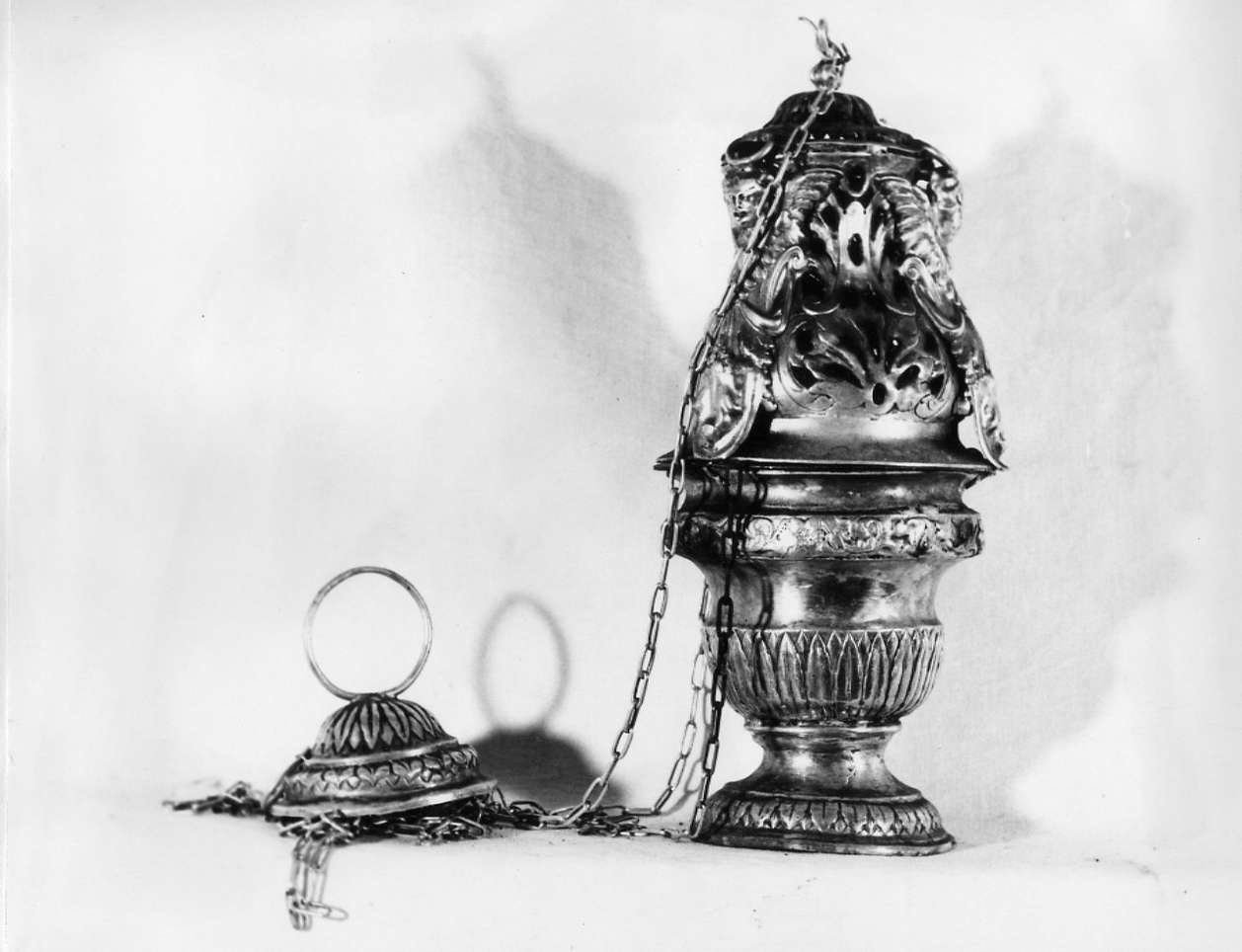 turibolo, opera isolata - bottega genovese (secc. XVIII/ XIX)