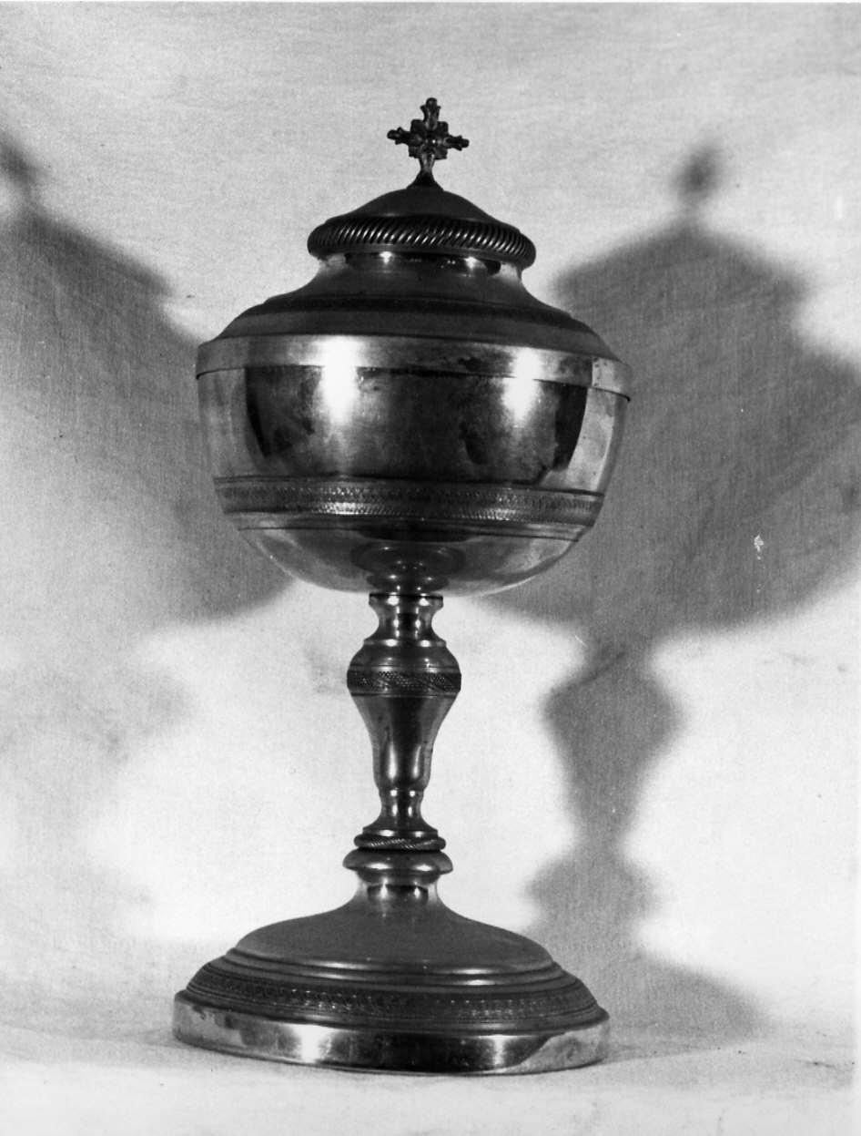 pisside, opera isolata - bottega italiana (fine/inizio secc. XIX/ XX)