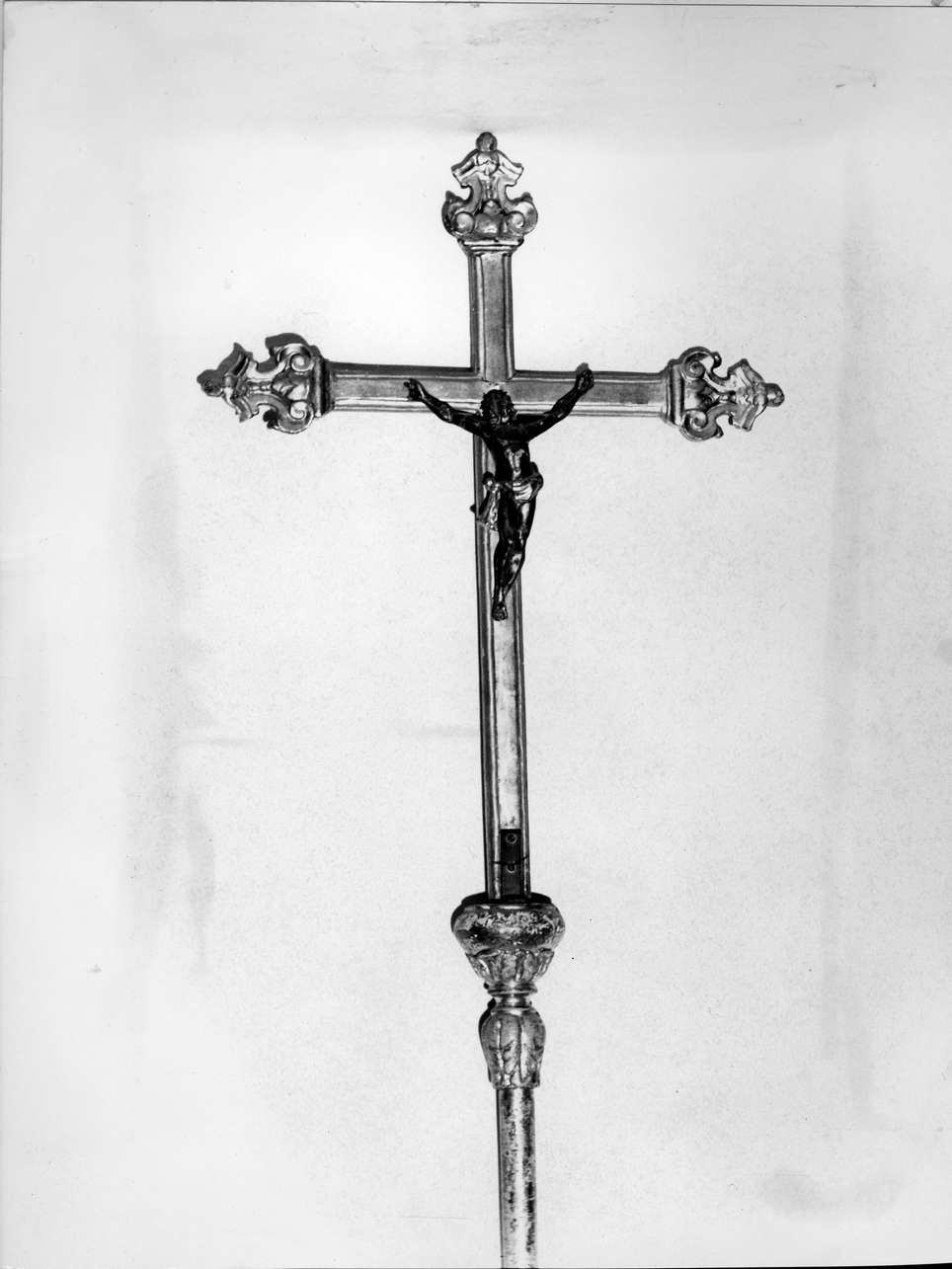 Cristo crocifisso (croce processionale, opera isolata) - bottega italiana (sec. XVIII)