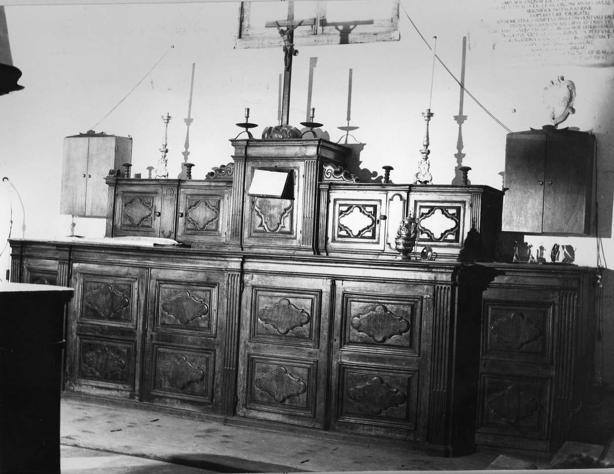 armadio da sacrestia, opera isolata - bottega ligure (sec. XVIII)