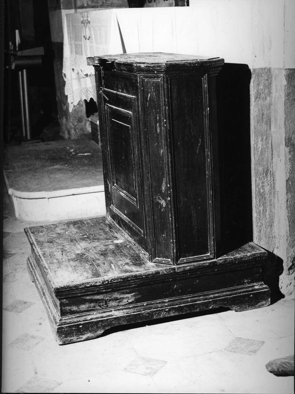 inginocchiatoio - a stipetto, opera isolata - bottega ligure (sec. XIX)