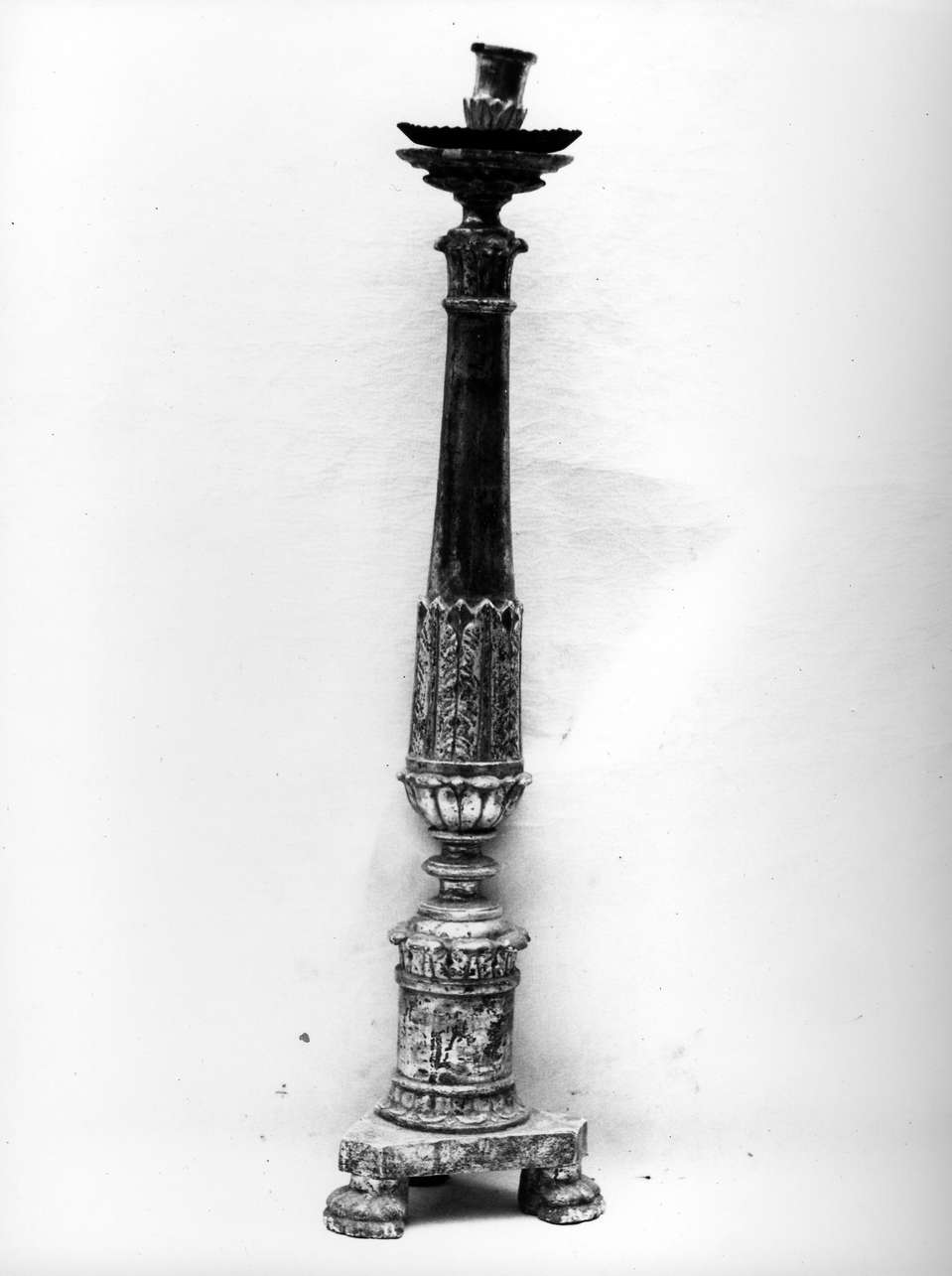 candeliere, serie - bottega ligure (sec. XVIII)