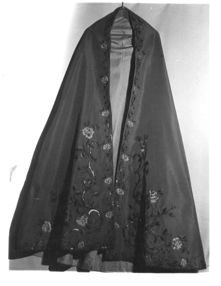 mantello di statua, opera isolata - manifattura ligure (sec. XX)