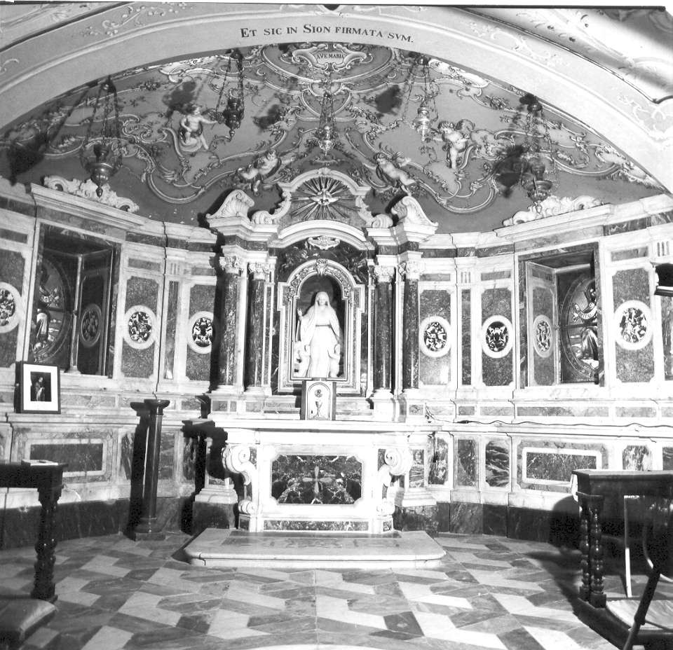 altare maggiore, opera isolata - bottega carrarese (terzo quarto sec. XVIII)