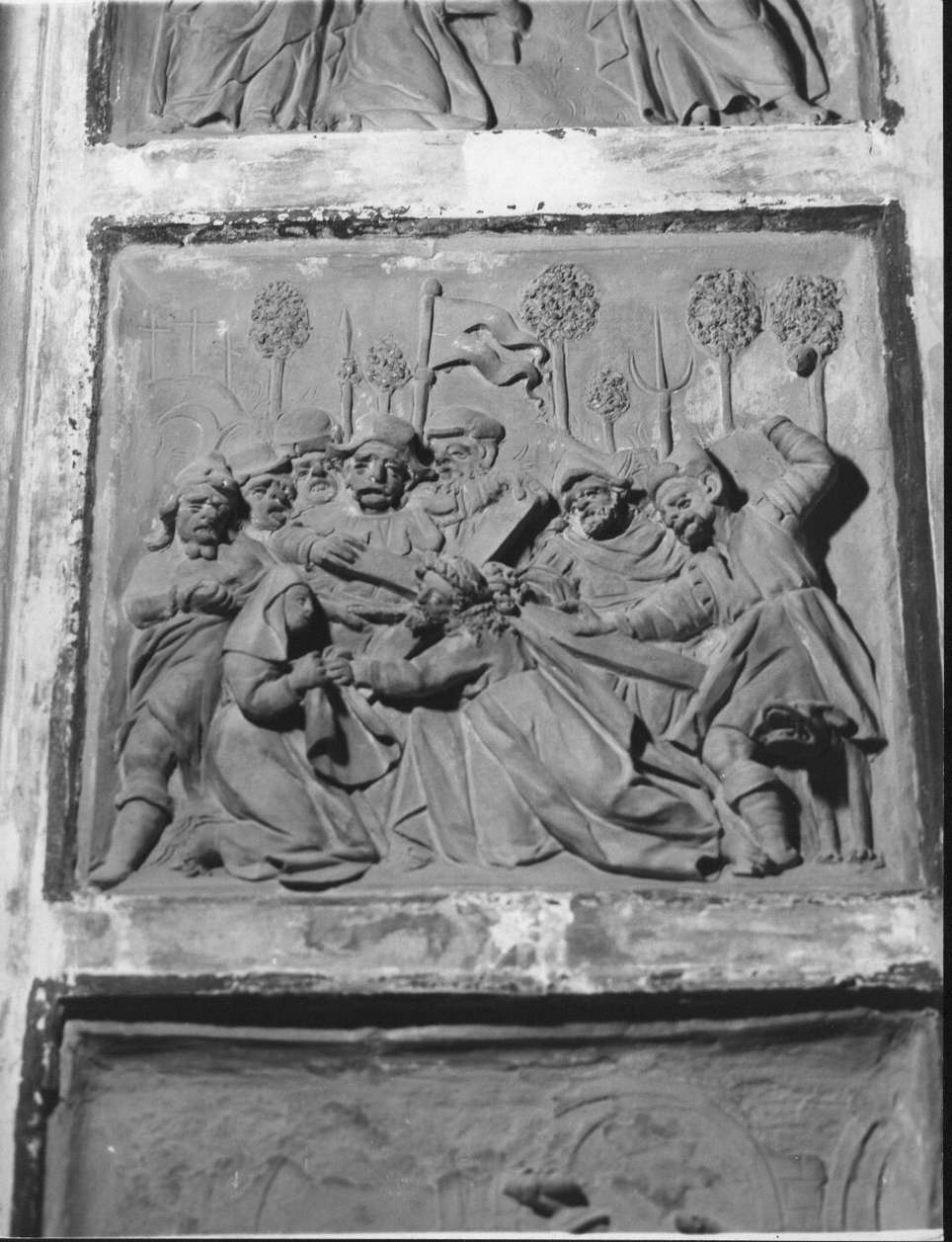 salita di Cristo al monte Calvario (formella, elemento d'insieme) - bottega ligure (sec. XVIII)