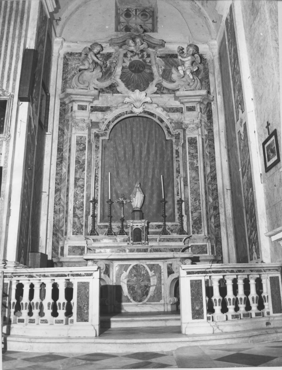 motivi decorativi architettonici (altare, insieme) - manifattura ligure (sec. XVIII)