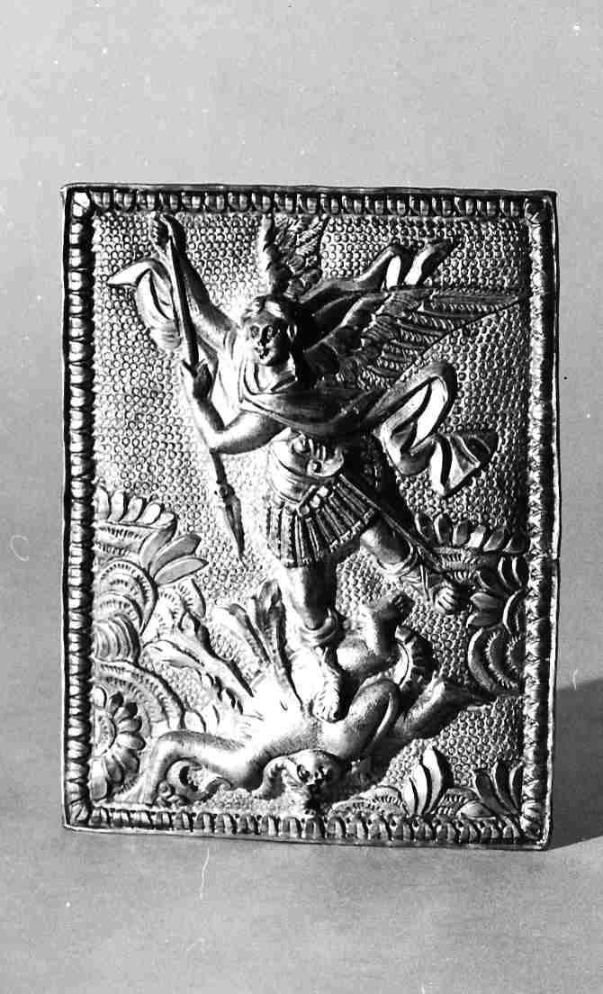 San Michele Arcangelo combatte Satana (pace - a tavoletta, opera isolata) - bottega italiana (sec. XIX)
