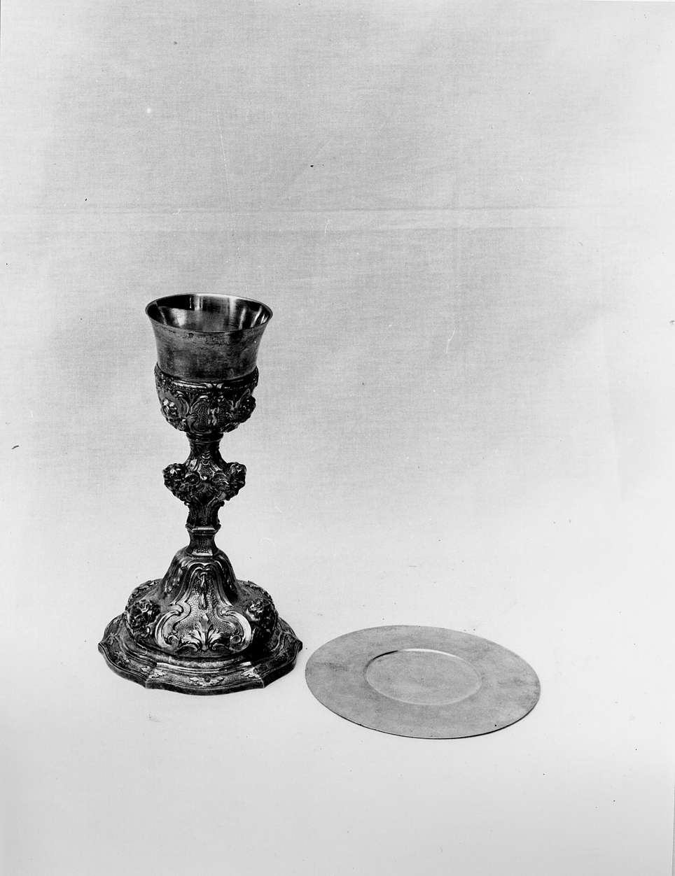 patena, opera isolata - bottega ligure (sec. XVIII)