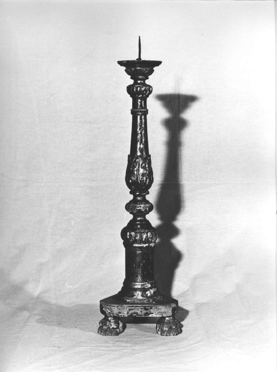 candeliere, opera isolata - bottega ligure (inizio sec. XIX)