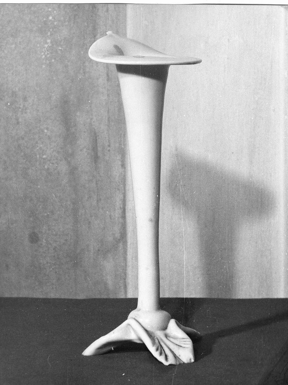 vaso da fiori, opera isolata - bottega ligure (prima metà sec. XX)