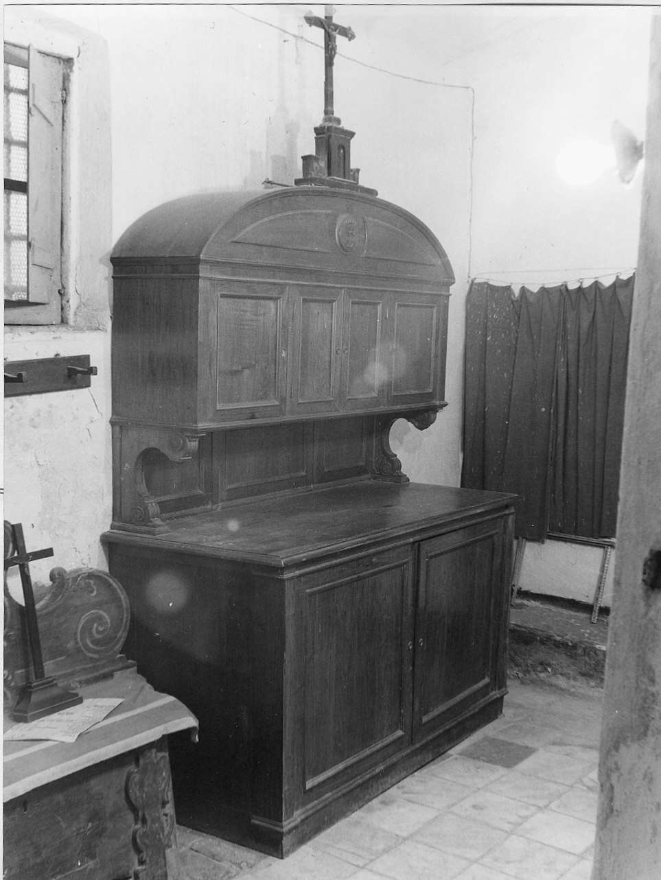 armadio da sacrestia, opera isolata - bottega ligure (sec. XIX)