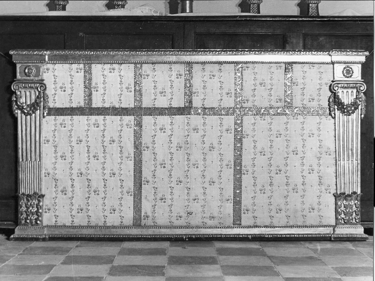 cornice di paliotto, elemento d'insieme - bottega genovese (sec. XVIII)