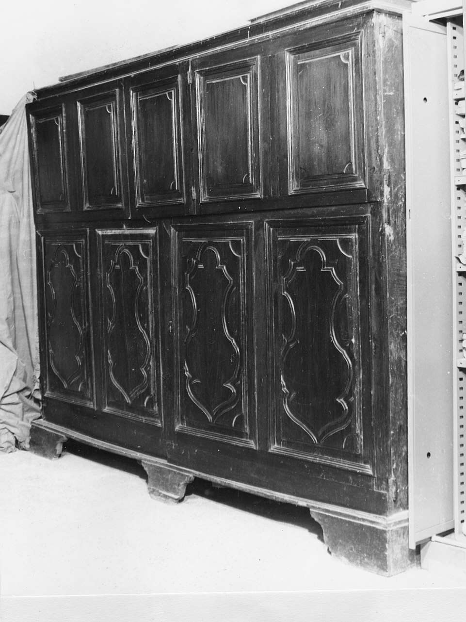 armadio da sacrestia, opera isolata - bottega genovese (sec. XVII)