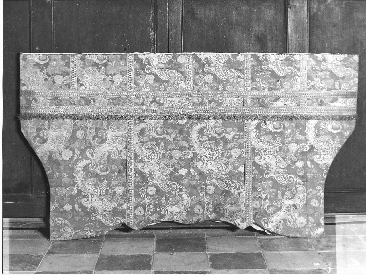 paliotto, opera isolata - manifattura genovese (sec. XVIII)