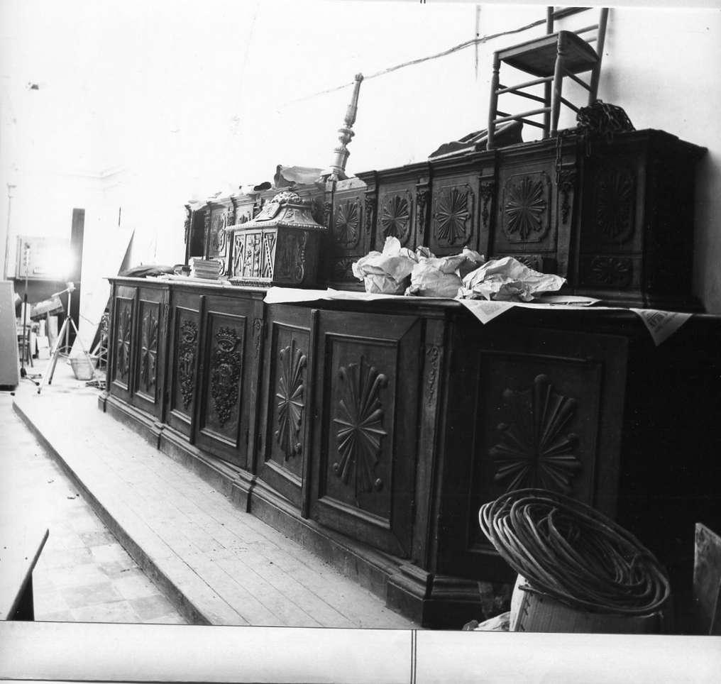 armadio da sacrestia, opera isolata - bottega genovese (metà sec. XVIII)