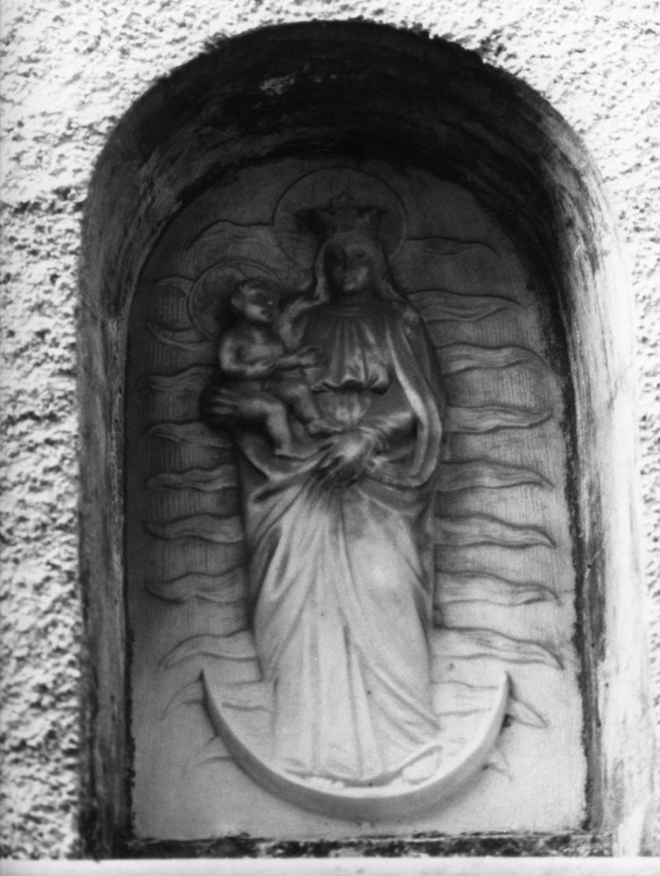 Madonna Immacolata (rilievo, opera isolata) - bottega italiana (sec. XVII)