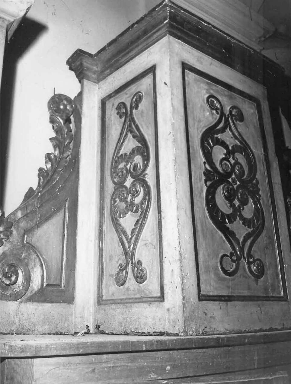 piedistallo di statua, elemento d'insieme - manifattura ligure (sec. XIX)