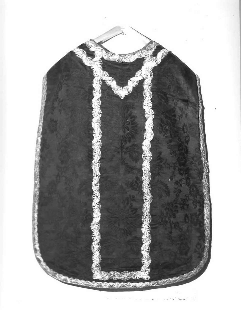 motivi decorativi floreali (paramento liturgico) - manifattura ligure (sec. XIX)