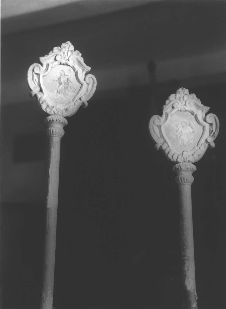 angelo custode/ Madonna con angeli/ motivi decorativi vegetali/ motivi decorativi a volute (mazza processionale, coppia) - bottega ligure (seconda metà sec. XVIII)