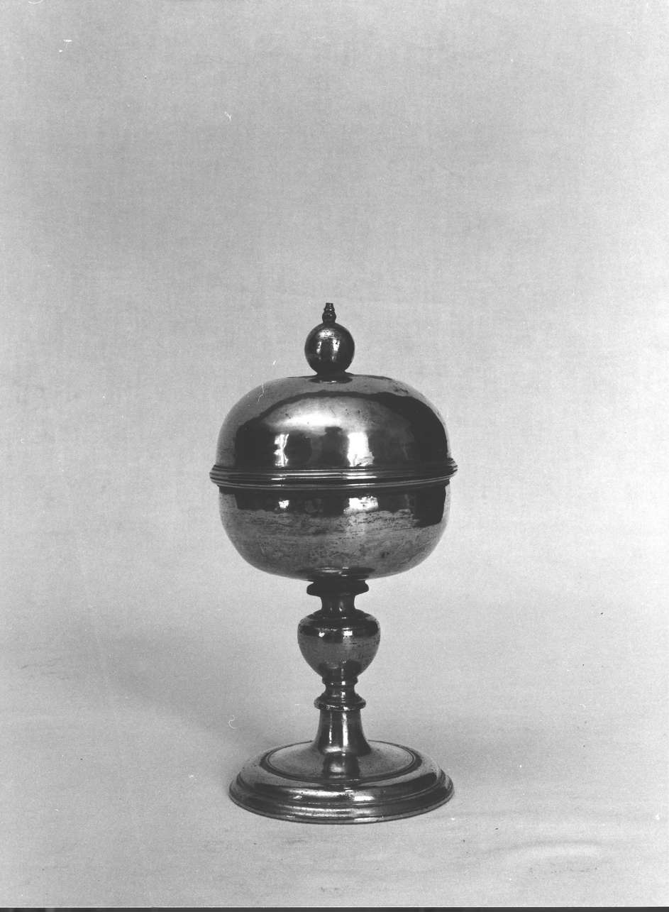 pisside, opera isolata - bottega italiana (secc. XIX/ XX)