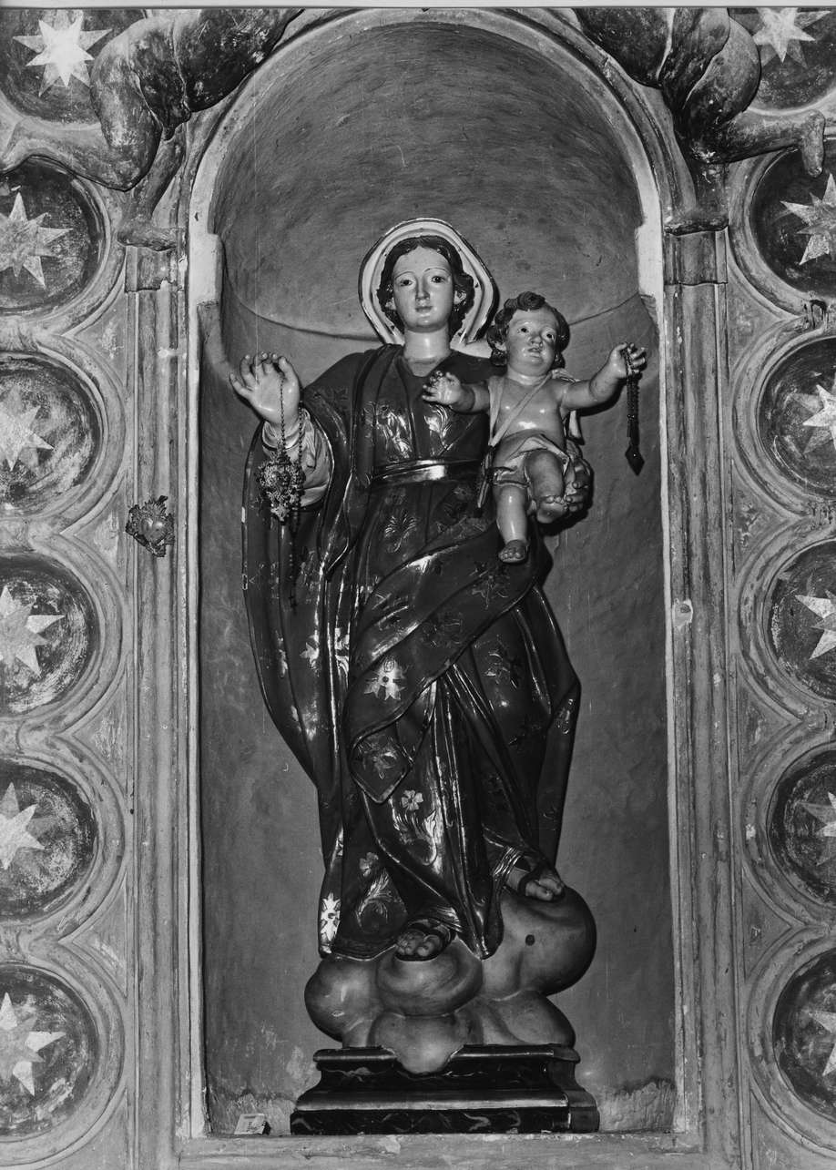 Madonna del Rosario (statua, opera isolata) - bottega genovese (fine/inizio secc. XVIII/ XIX)