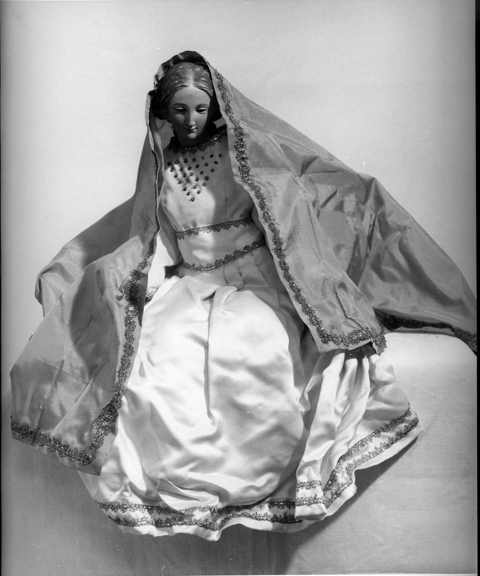 Madonna (presepio, elemento d'insieme) - bottega ligure (seconda metà sec. XIX)