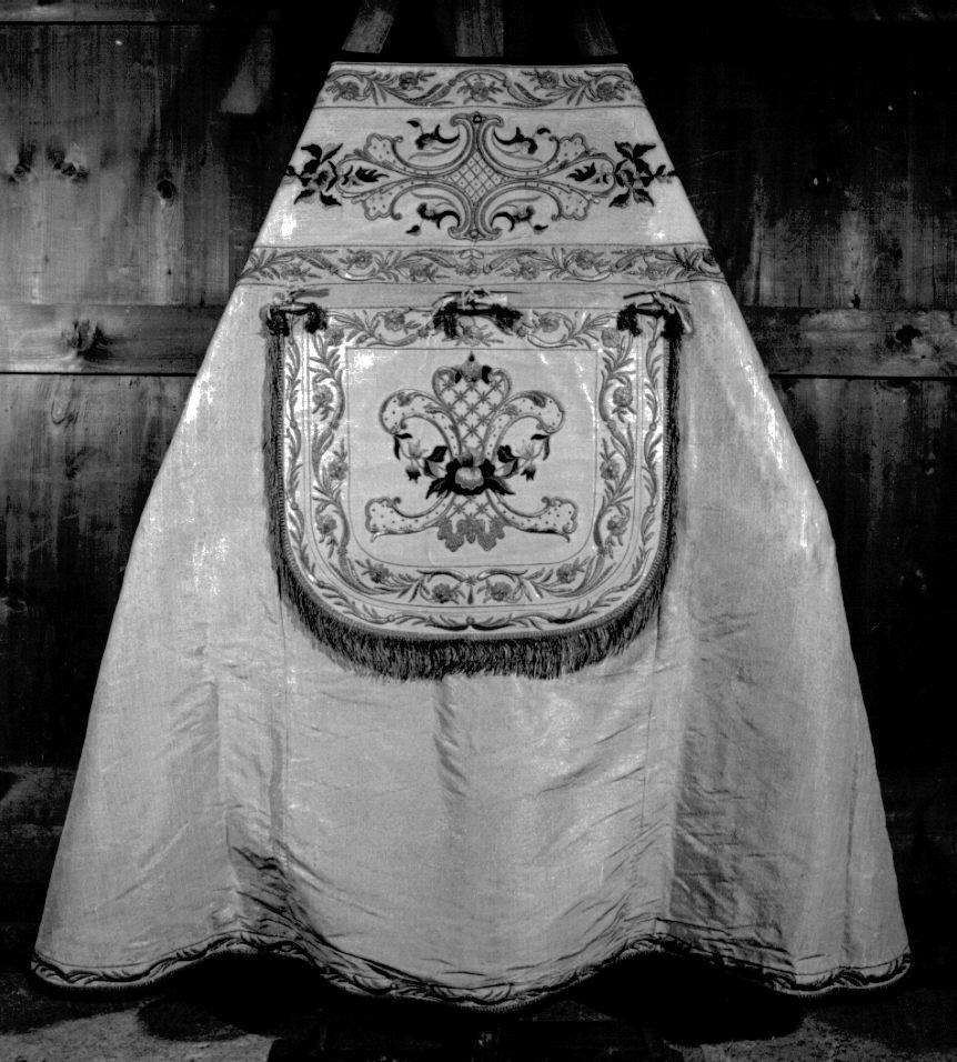 piviale, opera isolata - manifattura ligure (sec. XVIII)