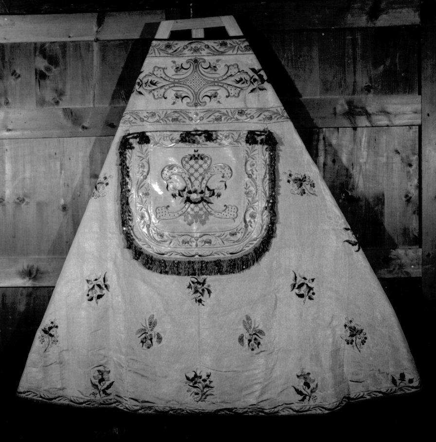 piviale, opera isolata - manifattura ligure (sec. XVIII)